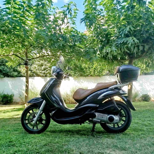 Piaggio Beverly 250 scooter used, 2008 model, automatic, black