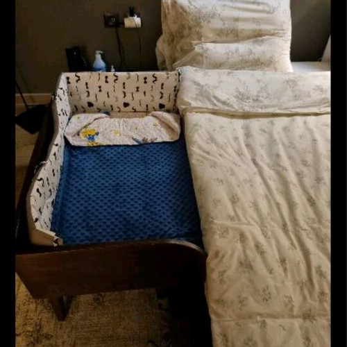 Co-sleeping cradle like new with Greco Strom mattress