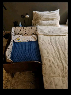 Co-sleeping cradle like new with Greco Strom mattress