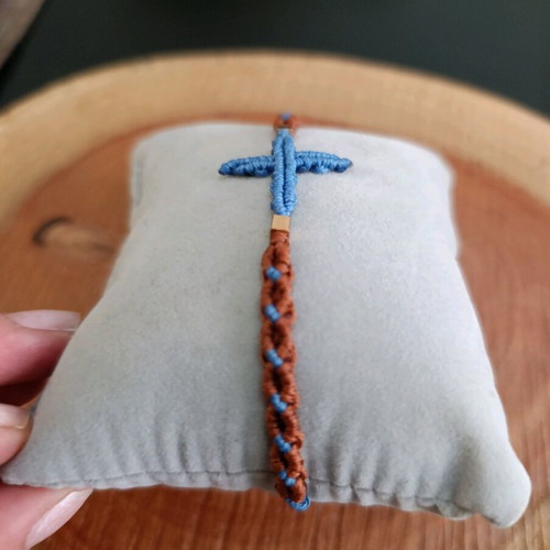 Handmade bracelet new with macrame technique