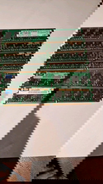 Μνήμες RAM DDR2 1GB