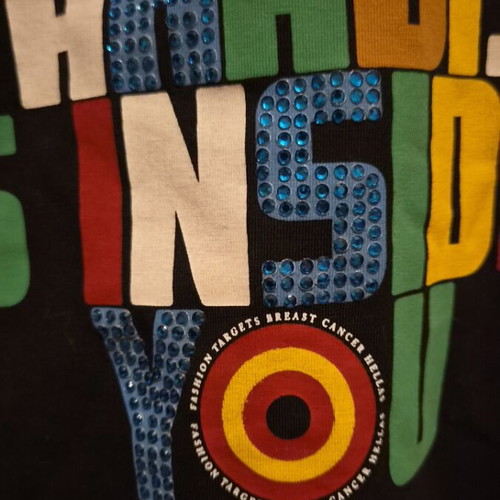 Black short-sleeve t-shirt Fashion Targets Breast Cancer like new