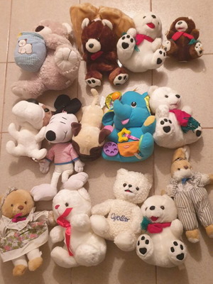 Plush bears like new