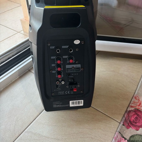 Akai speaker used with charger in good condition