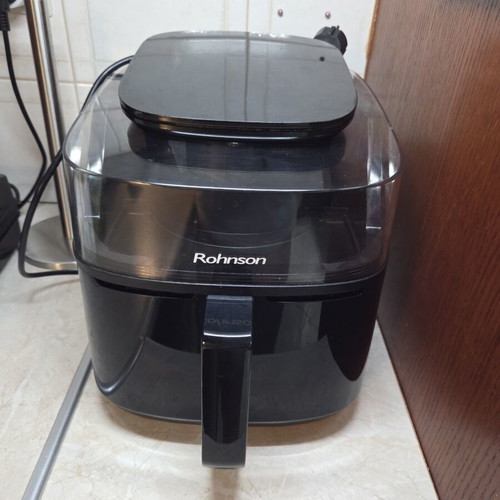 Rohnson Air Fryer with Wi-Fi 5.5lt Black R-2838 like new