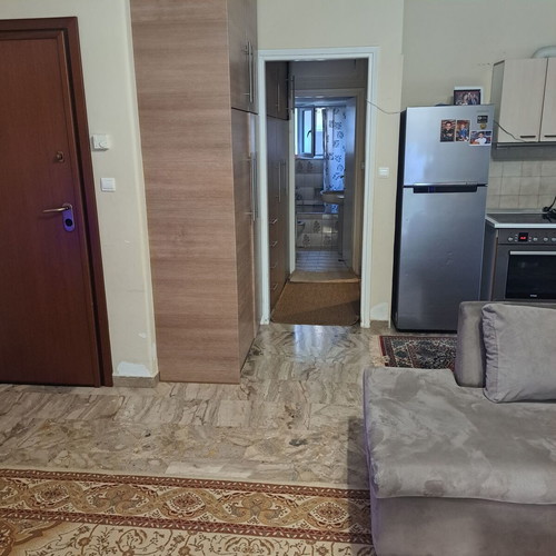 Διαμέρισμα 1ου ορόφου 54 τ.μ. στη Βάρκιζα με 1 υπνοδωμάτιο και ανέσεις