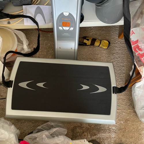 VG Vibrogym 586 vibration platform like new, professional device