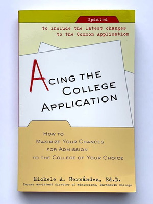 Acing the College Application Michele Hernández book like new