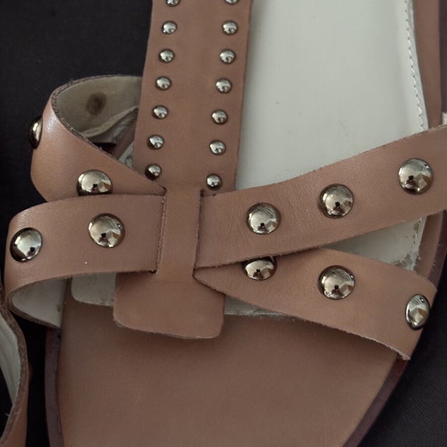Vince Camuto leather flat sandals used, size 38, brown with studs