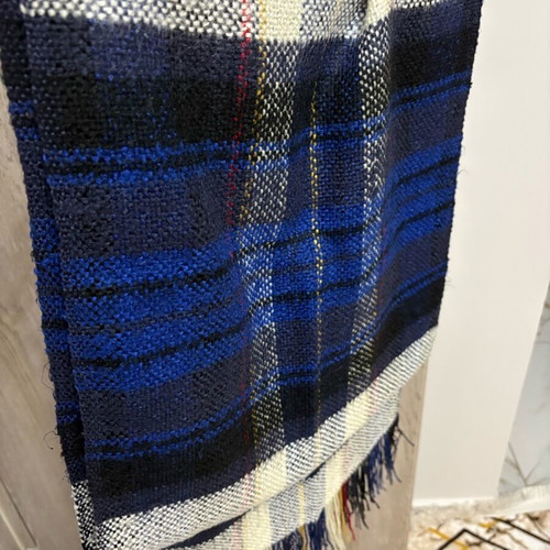 Stradivarius scarf like new, white and blue