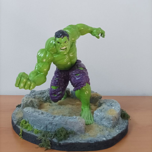 Hulk miniature 23cm, new, hand-painted 3D print