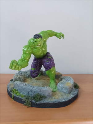 Hulk miniature 23cm, new, hand-painted 3D print