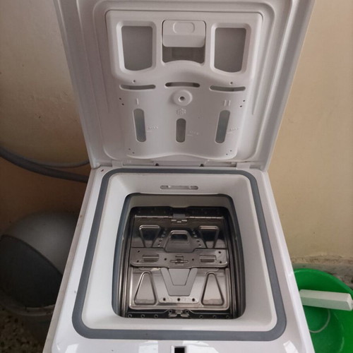 Household appliance set used with Morris freezer, washing machine, Eskimo fridge, wooden drawer