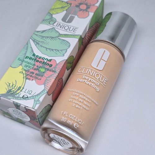 Clinique foundation and concealer 2in1 SPF 19 PA++ 30ml new