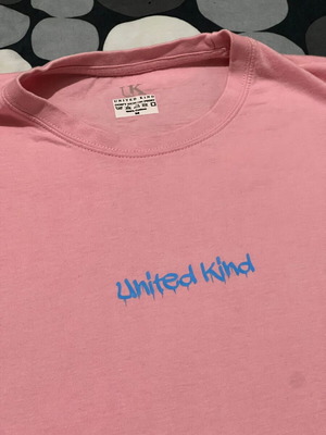 United Kind men's t-shirt with teddy bear bad boy design like new, pink size M