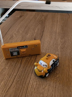 Mini remote control car like new, known brand, not Chinese