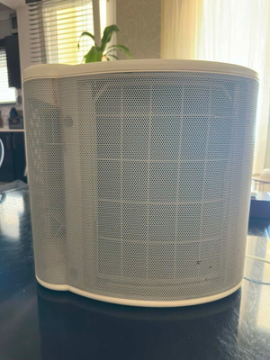 DeLonghi Aria Puro DAP 130 air purifier and ionizer like new