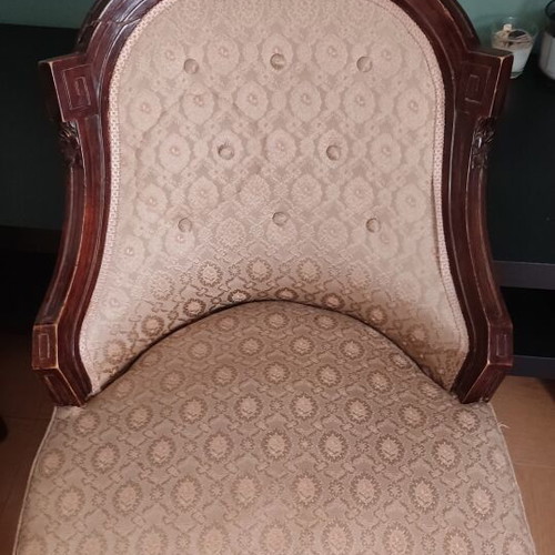 Classic vintage living room set like new, carved wood sofa and 2 armchairs