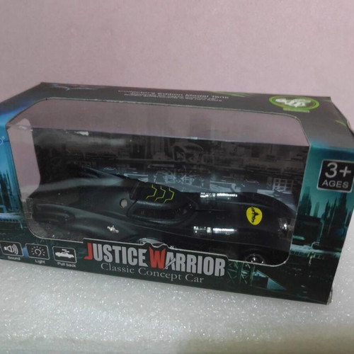 Batman Batmobile 1989 Justice Warrior metal model with light and sound