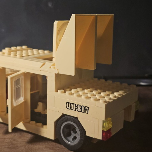 Humvee military tank compatible building blocks