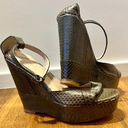 Very White platforms used, size 37, khaki with snake pattern
