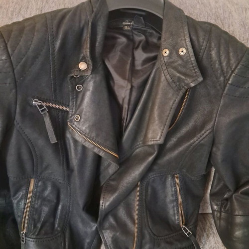 Leather jacket basic 100% leather, like new, size S, black
