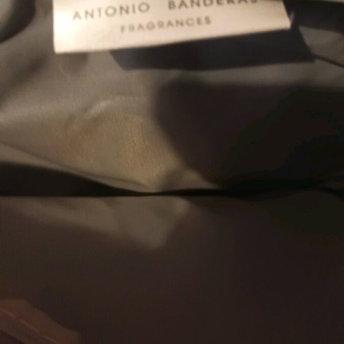 Antonio Banderas toiletry bag new