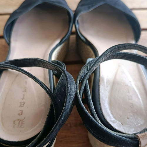 Beatris black suede espadrille platforms like new, size 41