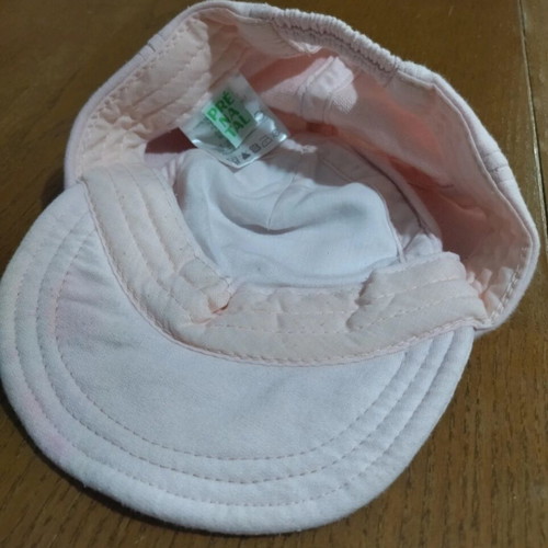 Branded baby hats for girl 12-24 months like new, set of 4