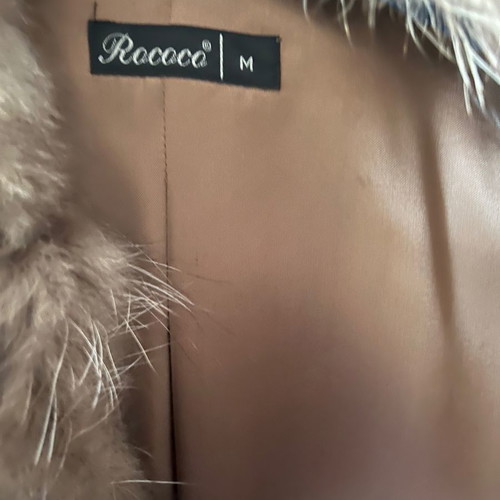 Rococo coat used with detachable fur collar, brown, size M