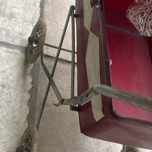 Collectible Evpa 1970 doll stroller used vintage