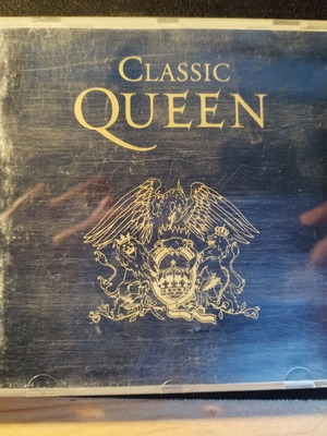 Classic Queen CD used, rock genre