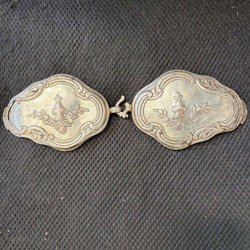 Silver buckle used from 1801