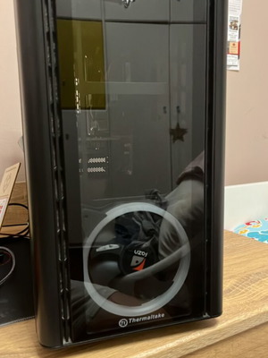 Gaming PC σαν καινούργιο με Radeon RX550 4GB, Intel Core i3, 16GB RAM