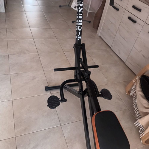 T Crunch Fitness Machine new