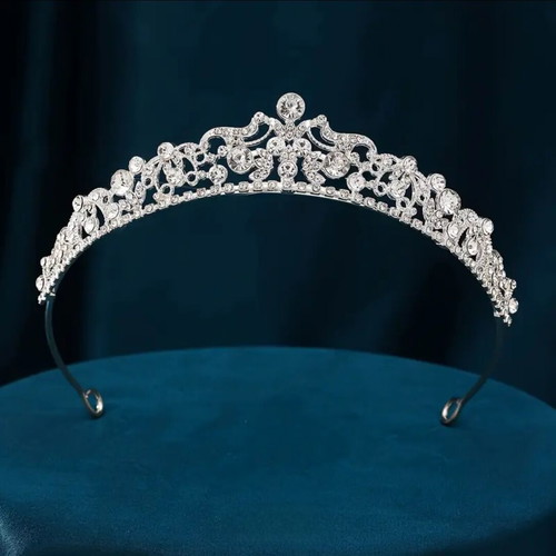 Bridal tiara with crystal rhinestones silver new