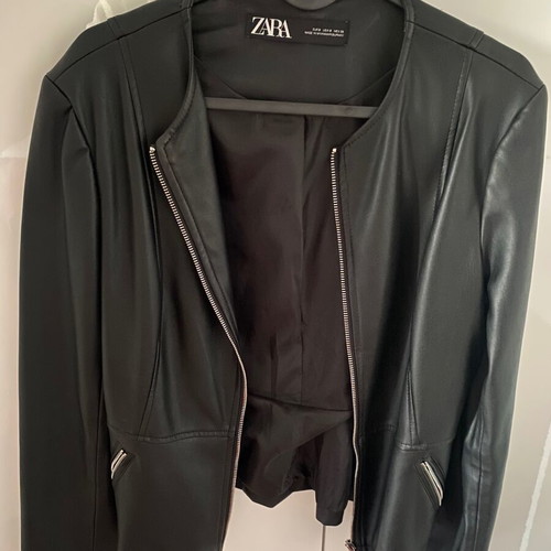 Biker jacket Zara like new, black, faux leather with zipper