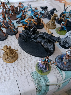 Stormcast Eternals Warhammer Age of Sigmar miniatures partially painted, used