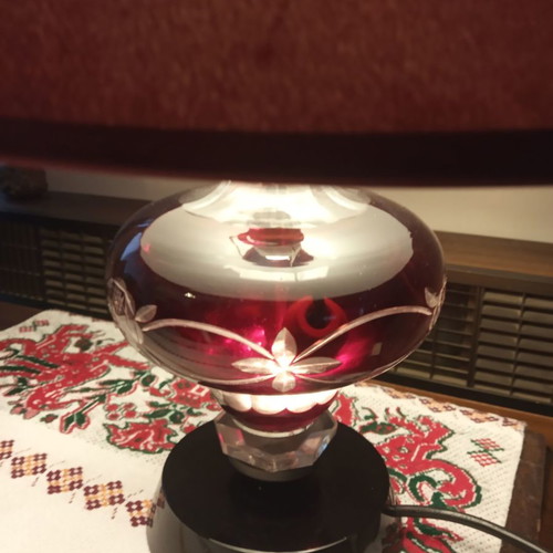 Glass table lamp with engraved red body and shade