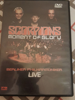 Scorpions Moment of Glory DVD като нов, концерт с симфоничен оркестър