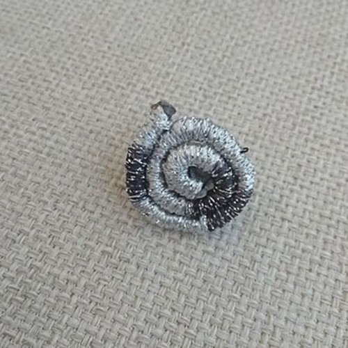 Ring round silver and black strap