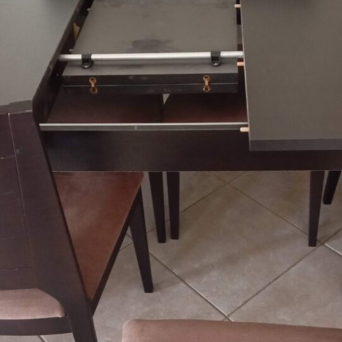 Dining table with 6 chairs, extendable to 2m