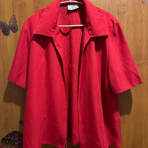 Red outerwear like new, size 16/42