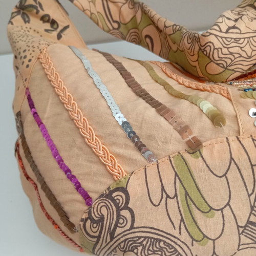 Women's fabric shoulder bag with sequins, rose color