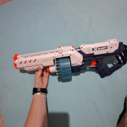 Zuru X-Shot Excel Turbo Fire toy gun like new with foam ammo
