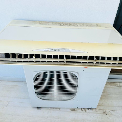 Electra air conditioner used 30,000 BTU Model OU8-30 RC R410 EL
