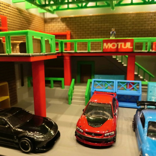 Diorama Han Garage Tokyo Drift like new