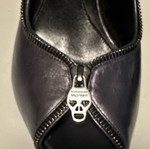 Alexander McQueen leather skull zipper pumps like new size 40