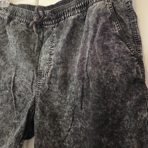 H&M washed black bermuda shorts like new, XXL size