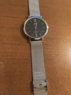 Wristwatch functional, like new